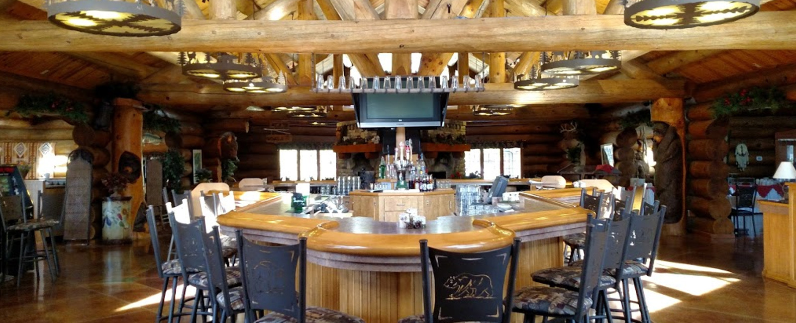 The Log Den - Great Food & Spirits
